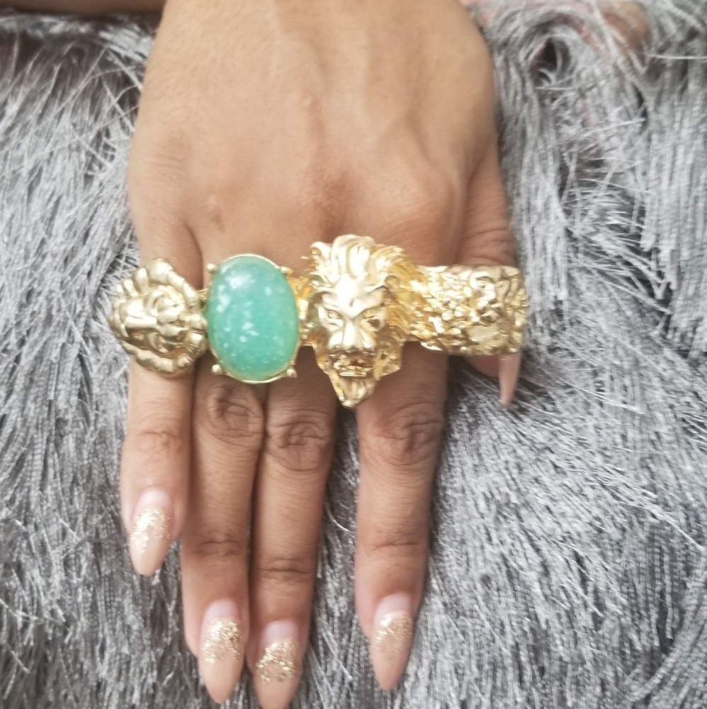 Lion ring - Picture 2 of 4